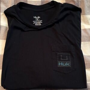 Huk Men's Black long sleeve Tee with Pocket